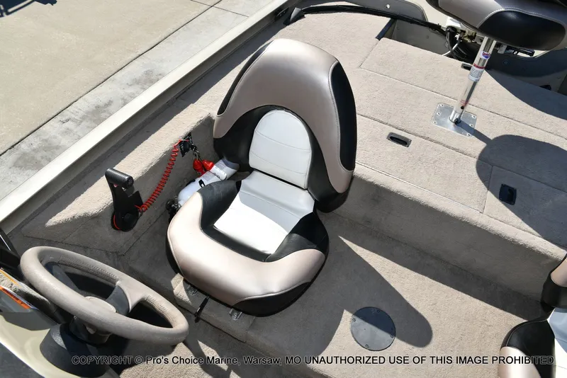 Slide: The Image of Lowe 180W Dual Console w/90HP 4 Stroke 2005 - 54