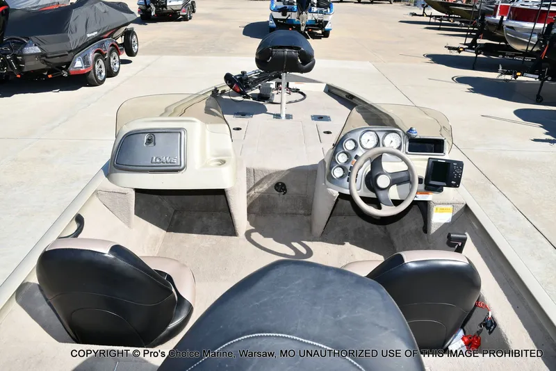 Slide: The Image of Lowe 180W Dual Console w/90HP 4 Stroke 2005 - 6