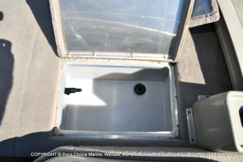 Slide: The Image of Lowe 180W Dual Console w/90HP 4 Stroke 2005 - 60