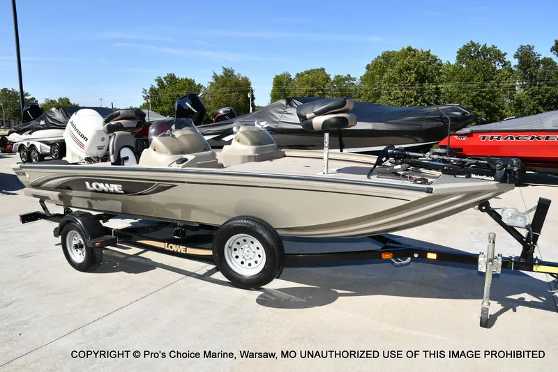 Slide: The Image of Lowe 180W Dual Console w/90HP 4 Stroke 2005 - 72