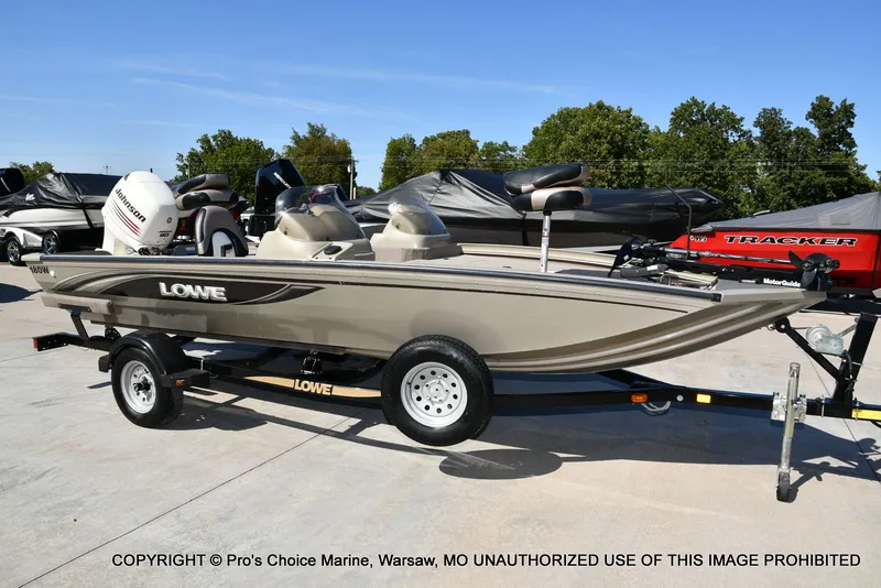 Slide: The Image of Lowe 180W Dual Console w/90HP 4 Stroke 2005 - 73