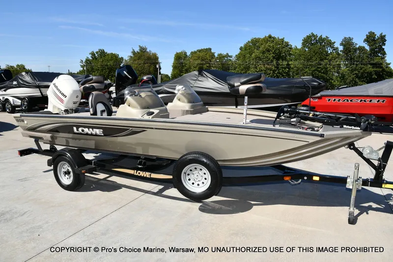 Slide: The Image of Lowe 180W Dual Console w/90HP 4 Stroke 2005 - 74