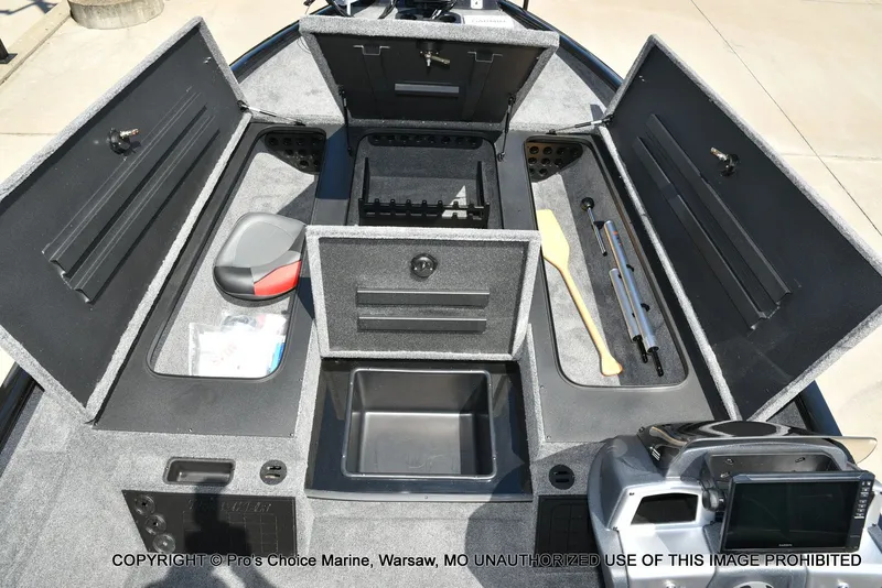 Slide: The Image of Tracker Savage 215 Big Catch Package w/225HP Mercury Pro-XS 2025 - 10