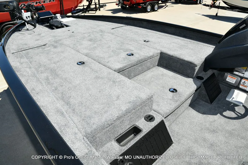 Slide: The Image of Tracker Savage 215 Big Catch Package w/225HP Mercury Pro-XS 2025 - 16