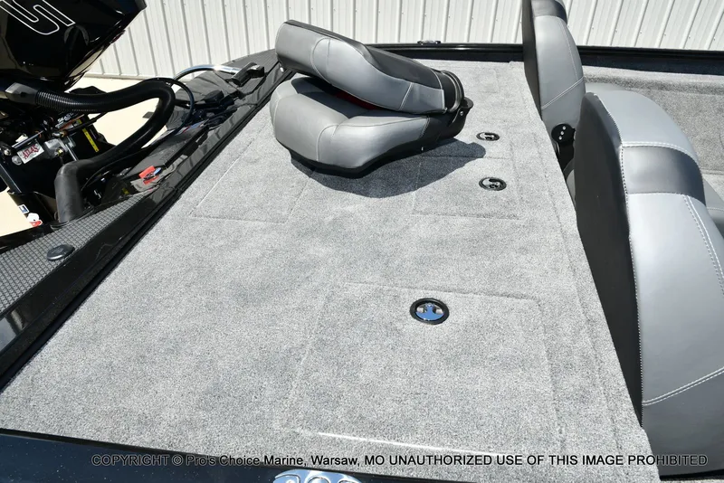 Slide: The Image of Tracker Savage 215 Big Catch Package w/225HP Mercury Pro-XS 2025 - 35