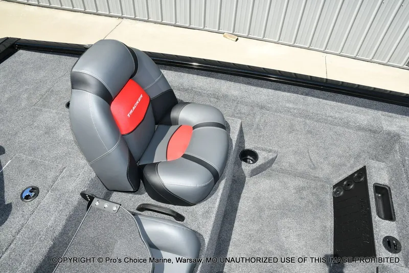 Slide: The Image of Tracker Savage 215 Big Catch Package w/225HP Mercury Pro-XS 2025 - 44