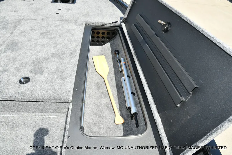 Slide: The Image of Tracker Savage 215 Big Catch Package w/225HP Mercury Pro-XS 2025 - 59