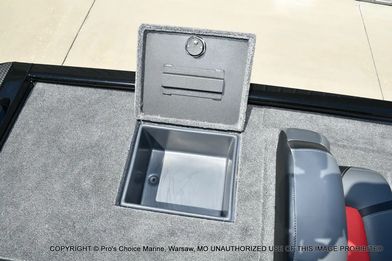 Slide: The Image of Tracker Savage 215 Big Catch Package w/225HP Mercury Pro-XS 2025 - 64