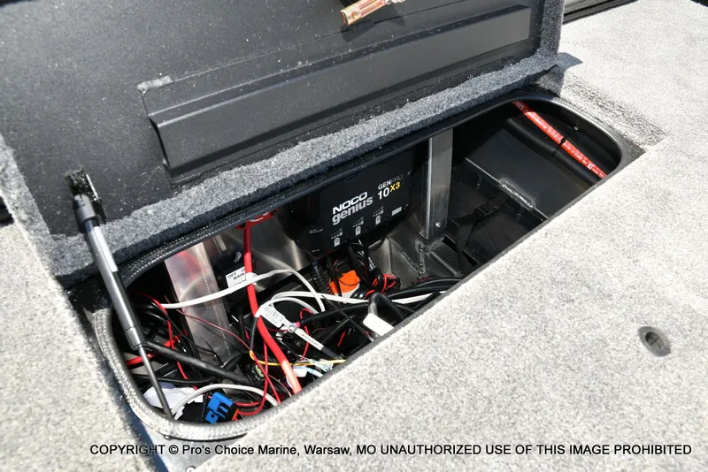 Slide: The Image of Tracker Savage 215 Big Catch Package w/225HP Mercury Pro-XS 2025 - 66