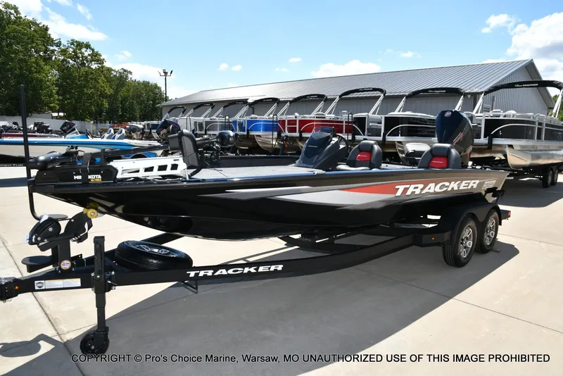 Slide: The Image of Tracker Savage 215 Big Catch Package w/225HP Mercury Pro-XS 2025 - 70