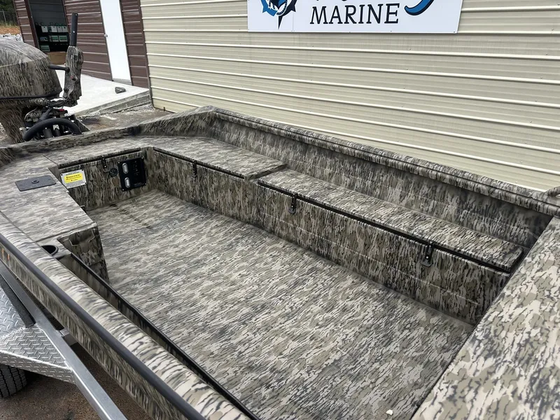 Slide: The Image of Excel Viper F4 1751 2026 - 4