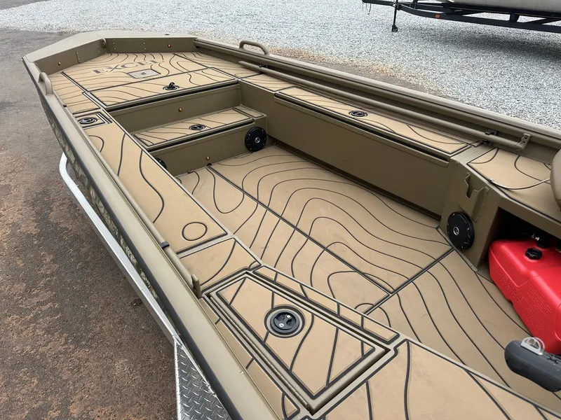 Slide: The Image of Excel Shallow Water F4 1754 LEGACY 2026 - 11