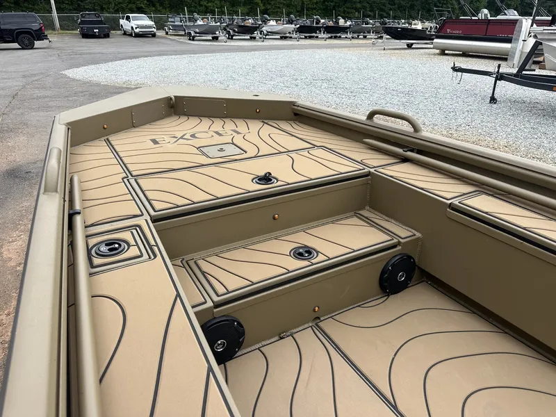 Slide: The Image of Excel Shallow Water F4 1754 LEGACY 2026 - 8