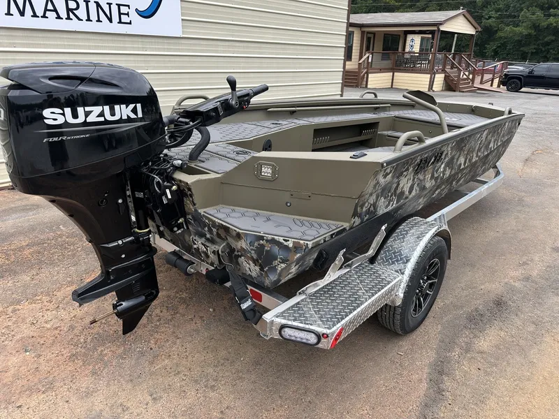 Slide: The Image of Excel Viper F4 1751 LEGACY 2026 - 10