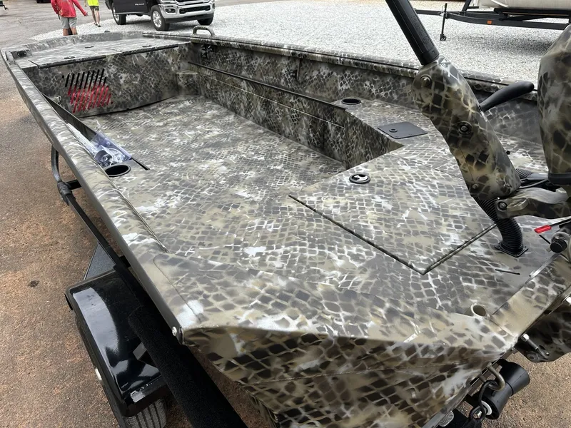 Slide: The Image of Excel 1754 Eclipse 2026 - 7