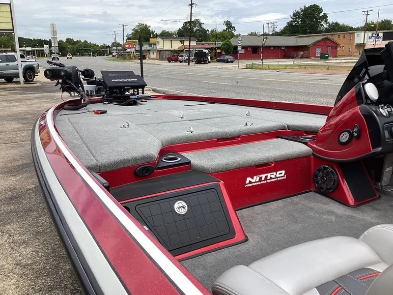 Slide: The Image of Nitro Z21 2017 - 35