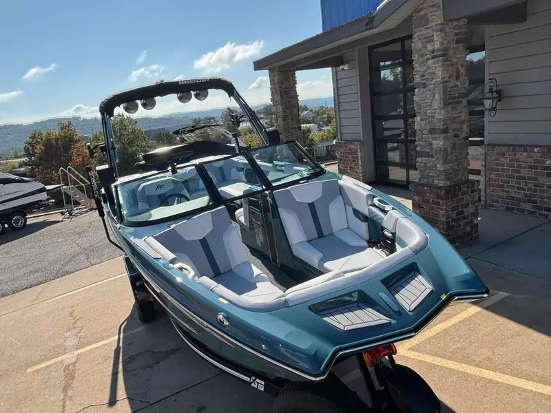 Slide: The Image of MasterCraft XT24 2026 - 6