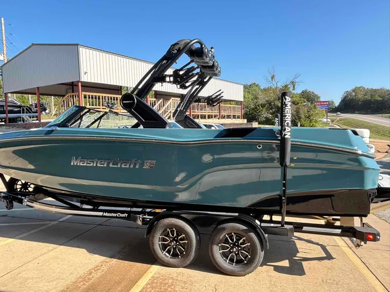 Slide: The Image of MasterCraft XT24 2026 - 7