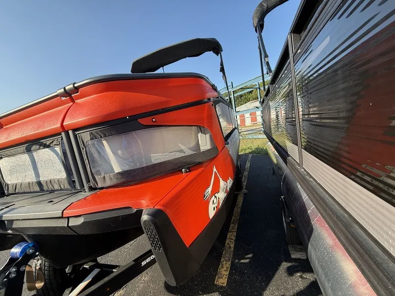 Slide: The Image of Sea-Doo SWITCH CRUISE 21 230 2022 - 5