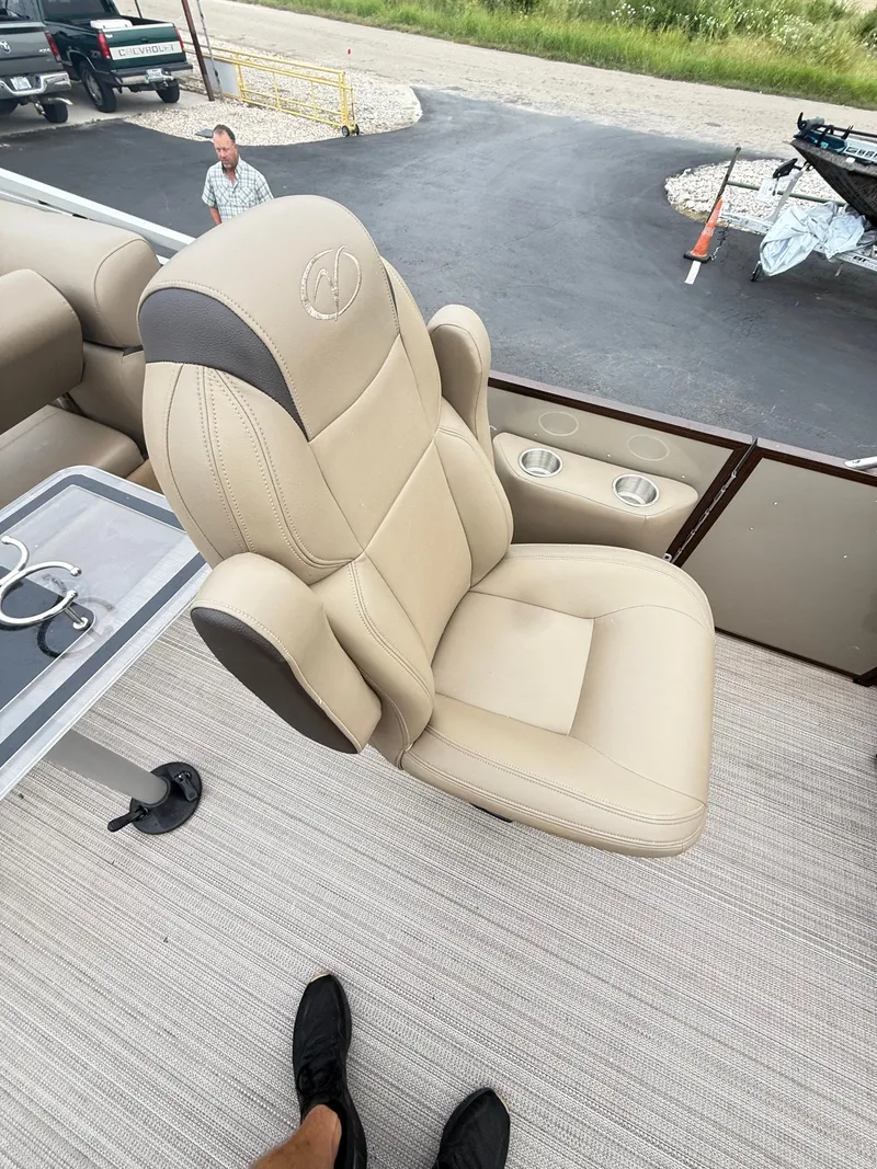 Slide: The Image of Veranda VTX25VLC 2023 - 11