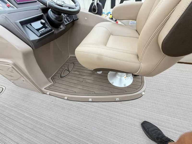 Slide: The Image of Veranda VTX25VLC 2023 - 13