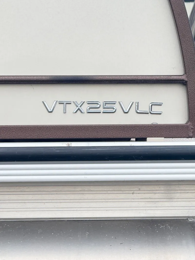 Slide: The Image of Veranda VTX25VLC 2023 - 19