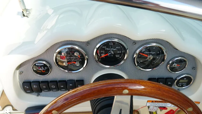 Slide: The Image of Chris-Craft Carina 2015 - 14