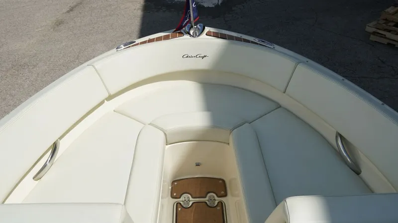 Slide: The Image of Chris-Craft Carina 2015 - 18