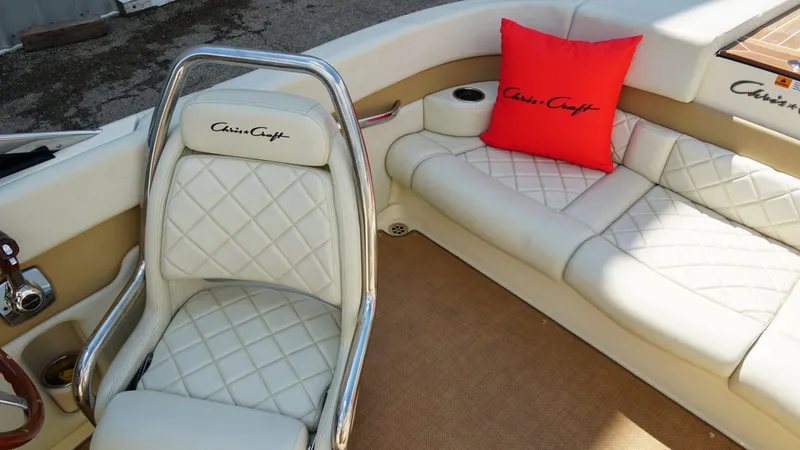 Slide: The Image of Chris-Craft Carina 2015 - 24