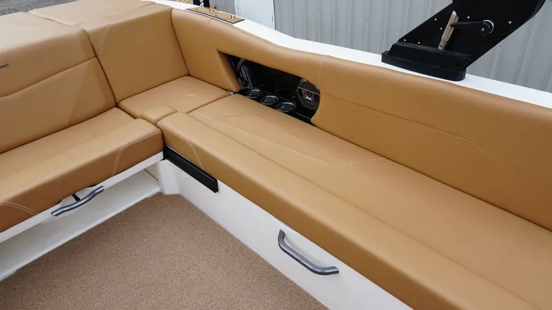 Slide: The Image of MasterCraft NXT24 2021 - 22