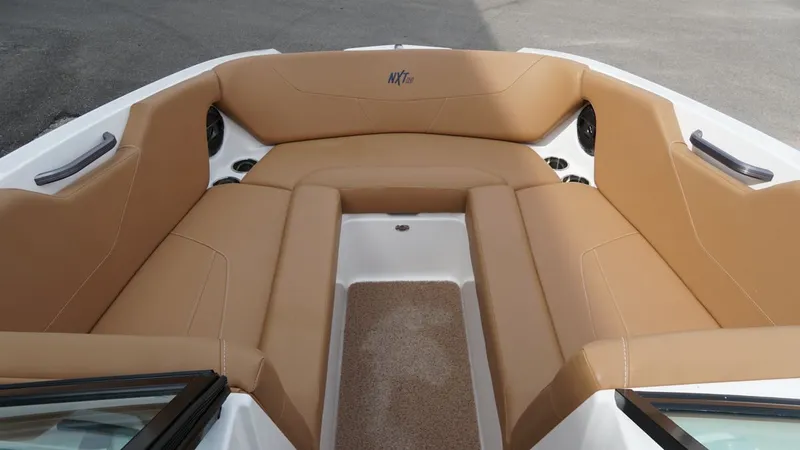 Slide: The Image of MasterCraft NXT24 2021 - 23