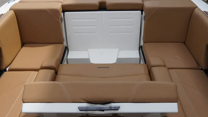 Slide: The Image of MasterCraft NXT24 2021 - 41