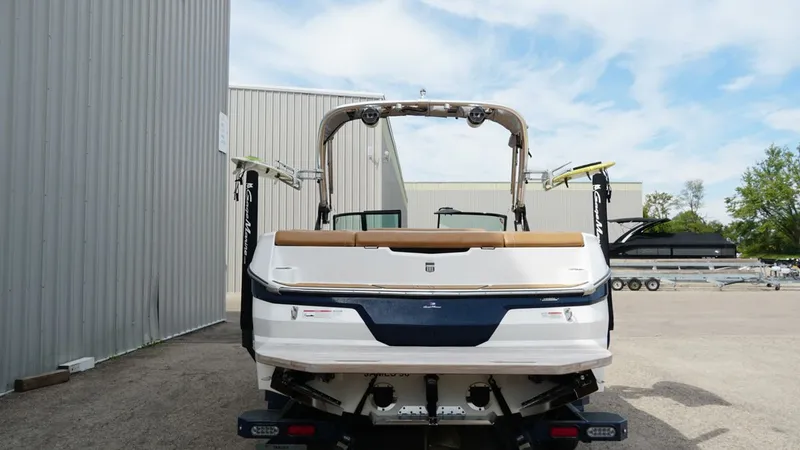 Slide: The Image of MasterCraft NXT24 2021 - 5