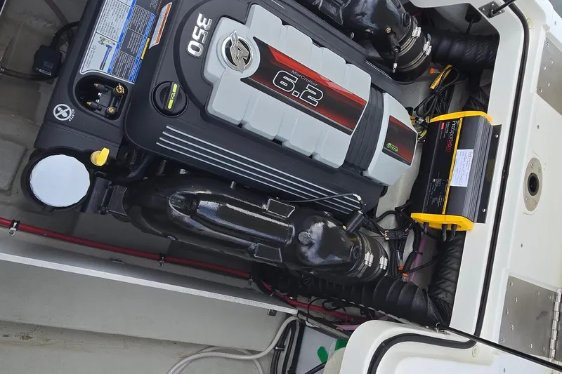 Slide: The Image of Engine compartment of a 2021 Cobalt R5 boat featuring a 6.2L MerCruiser engine. - 41