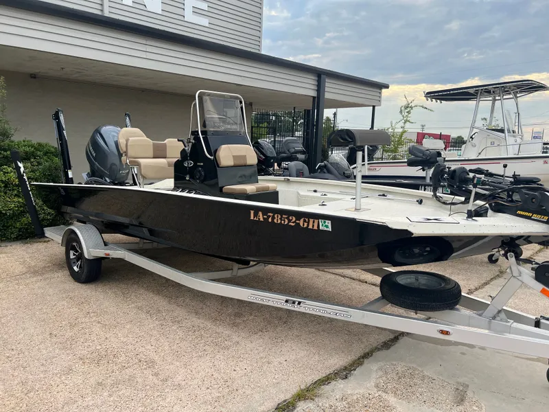 Slide: The Image of Xpress H20B Bay 2018 - 7