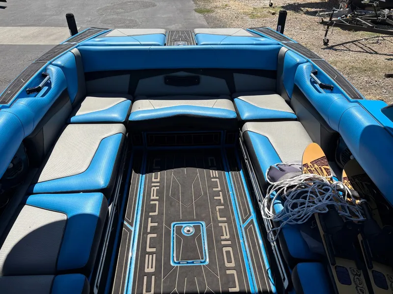 Slide: The Image of Centurion Fi25 2020 - 12