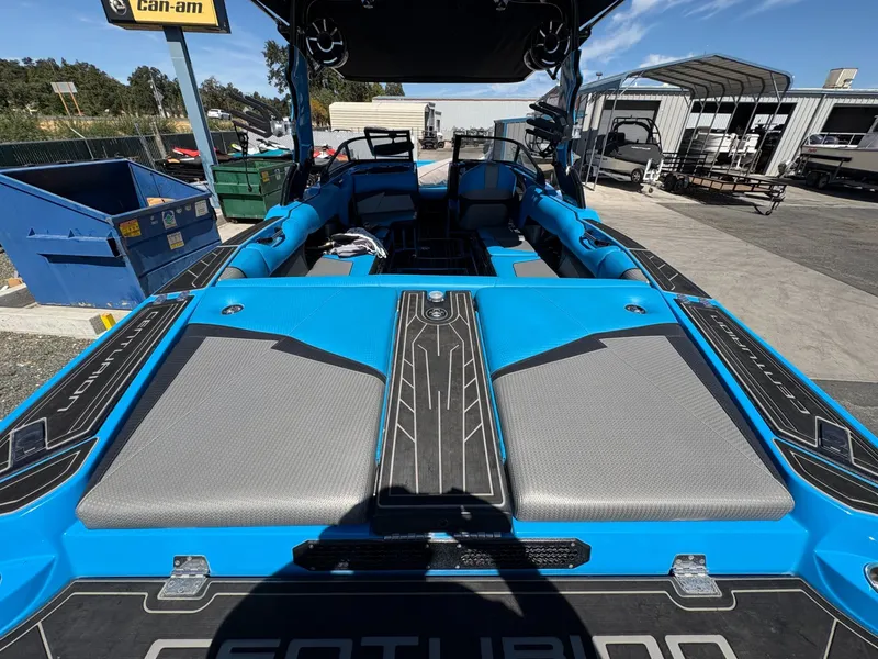 Slide: The Image of Centurion Fi25 2020 - 7