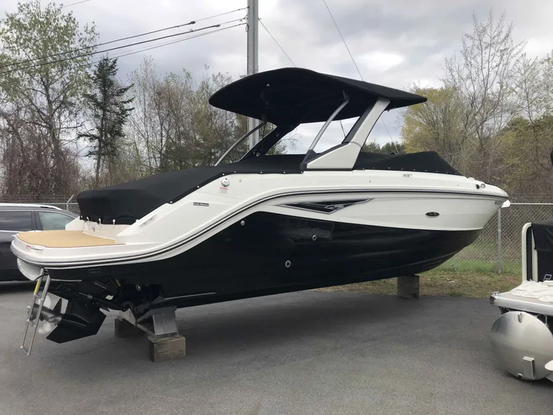 The Image of Sea Ray 280SLX 2021 - 1