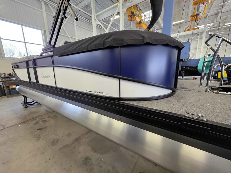 Slide: The Image of Barletta Cabrio 24QC 2026 - 5