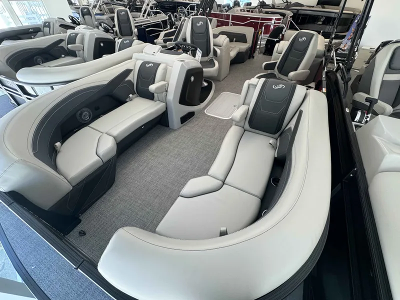 Slide: The Image of Barletta Cabrio 22QC 2026 - 11