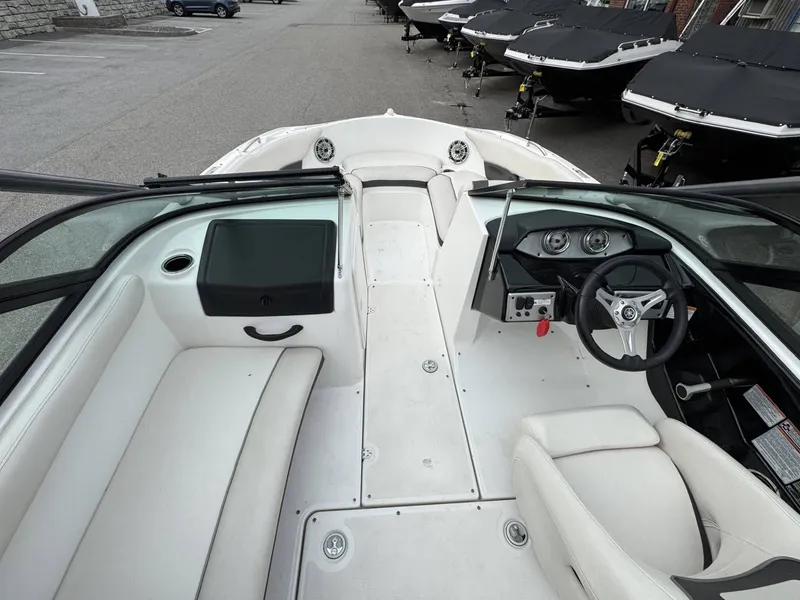 Slide: The Image of Yamaha AR192 2013 - 10