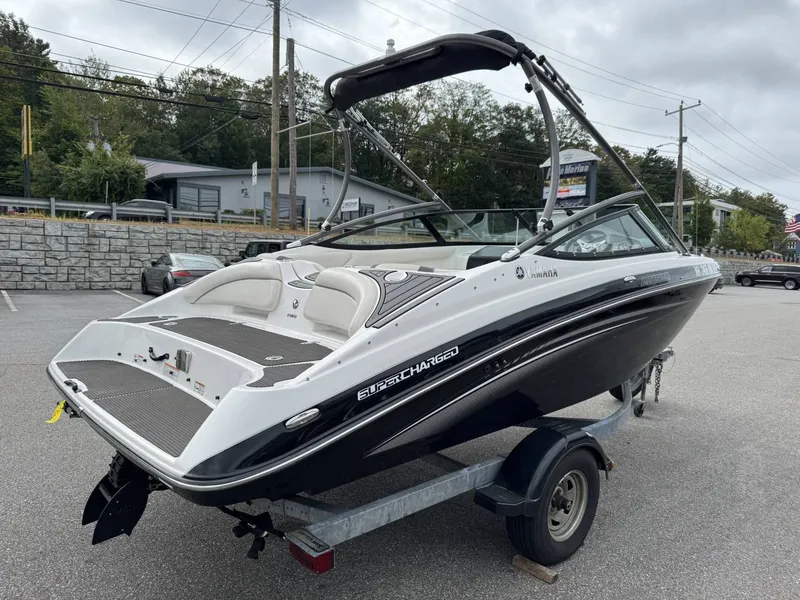 Slide: The Image of Yamaha AR192 2013 - 5