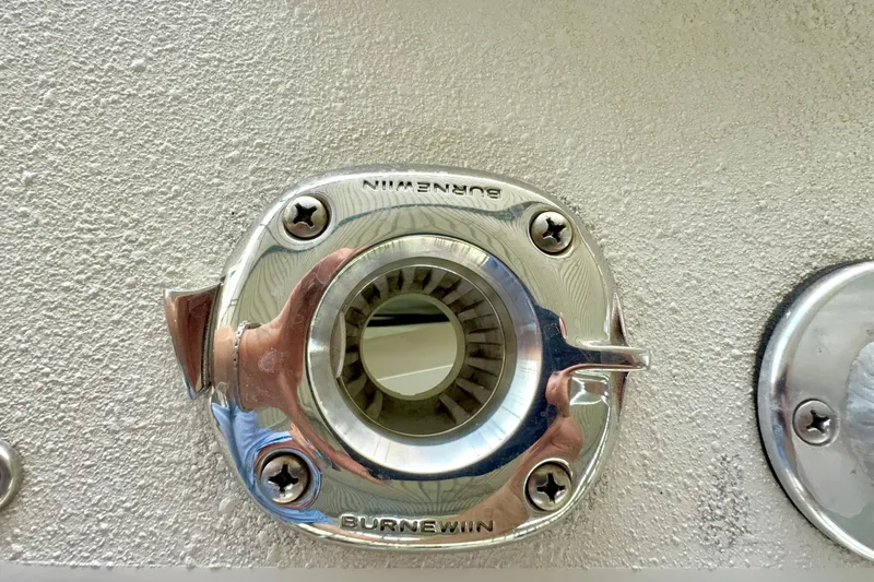 Slide: The Image of Close-up of a 2023 Parker 2820 XLD Sport Cabin boat fitting. - 70