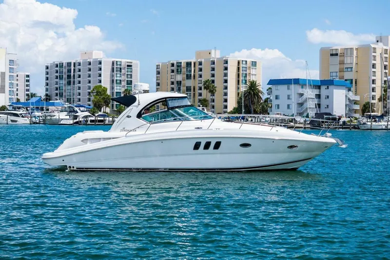 Slide: The Image of 2006 Sea Ray 38 Sundancer 'Ty One On' - 61
