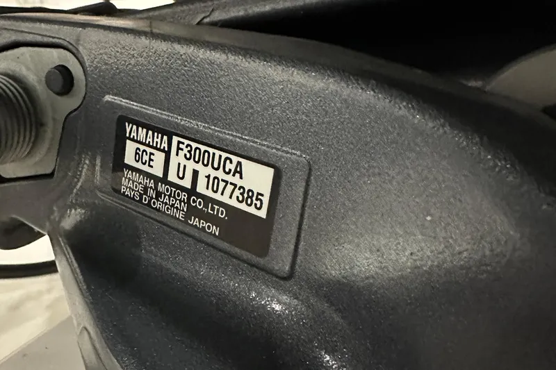 Slide: The Image of Close-up of Yamaha F300UCA engine label on 2021 Cutwater C-24 CW boat. - 6