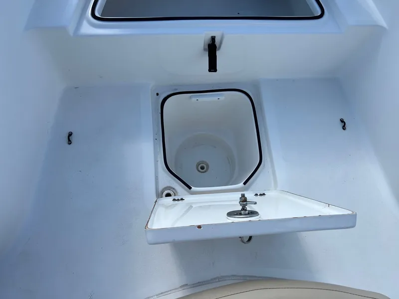 Slide: The Image of Sea Fox 240 Viper 2018 - 17