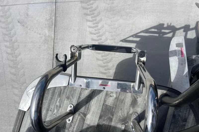 Slide: The Image of Stainless steel ladder on 2020 Crest 250 Caribbean boat, textured flooring visible. - 14