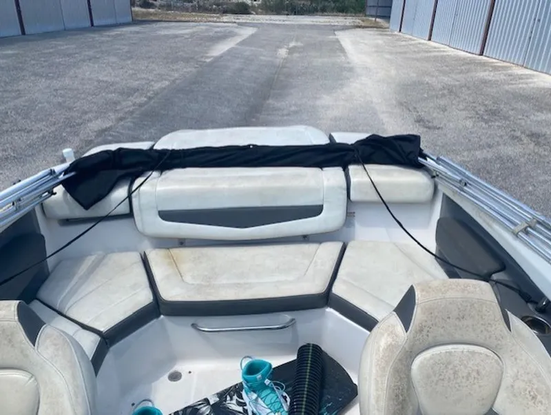 Slide: The Image of Chaparral 216 SSi 2013 - 10