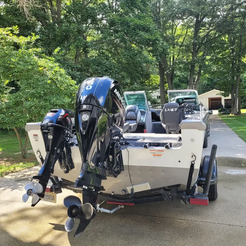 Slide: The Image of Lund 1800 Tyee 2018 - 1