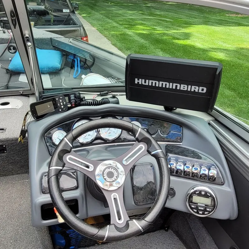 Slide: The Image of Lund 1800 Tyee 2018 - 4